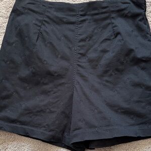 Dressbarn Women’s Black Shorts with Embroidered Eyelet Pattern. Size 12.